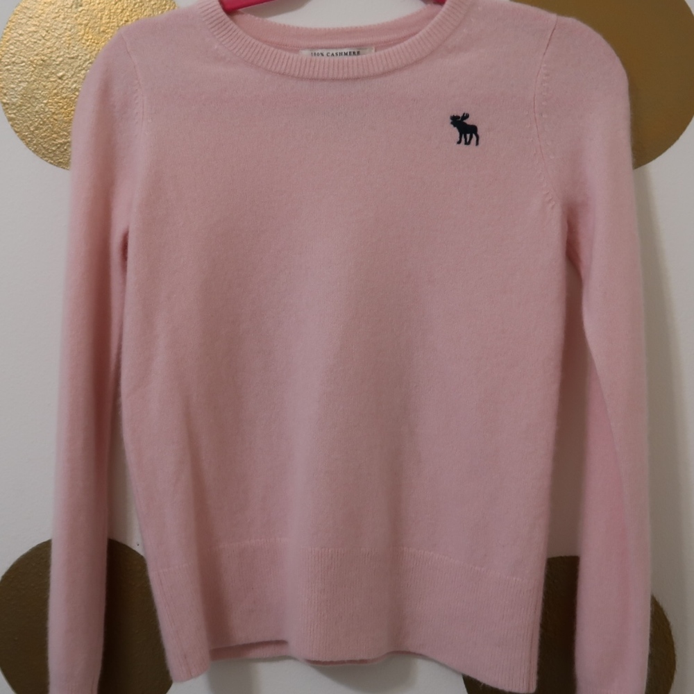Abercrombie & Fitch cashmere sweater